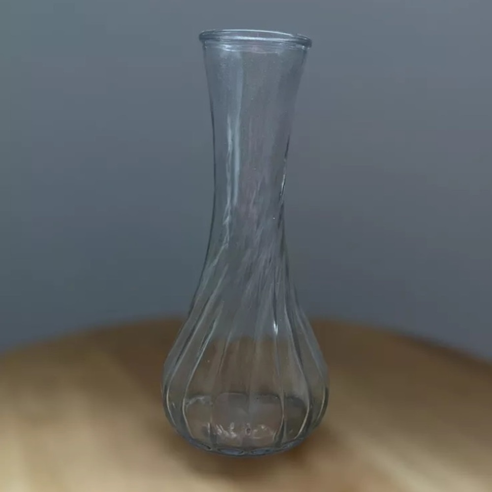 Vintage Hoosier vase swirl mini bud flower